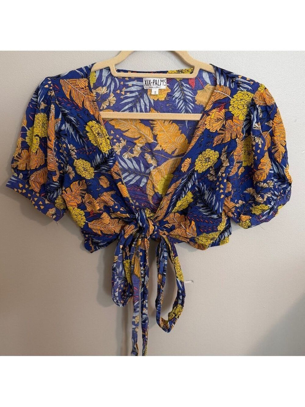 XIX Palms Honolulu Floral Wrap Blouse Size Small - Picture 2 of 10